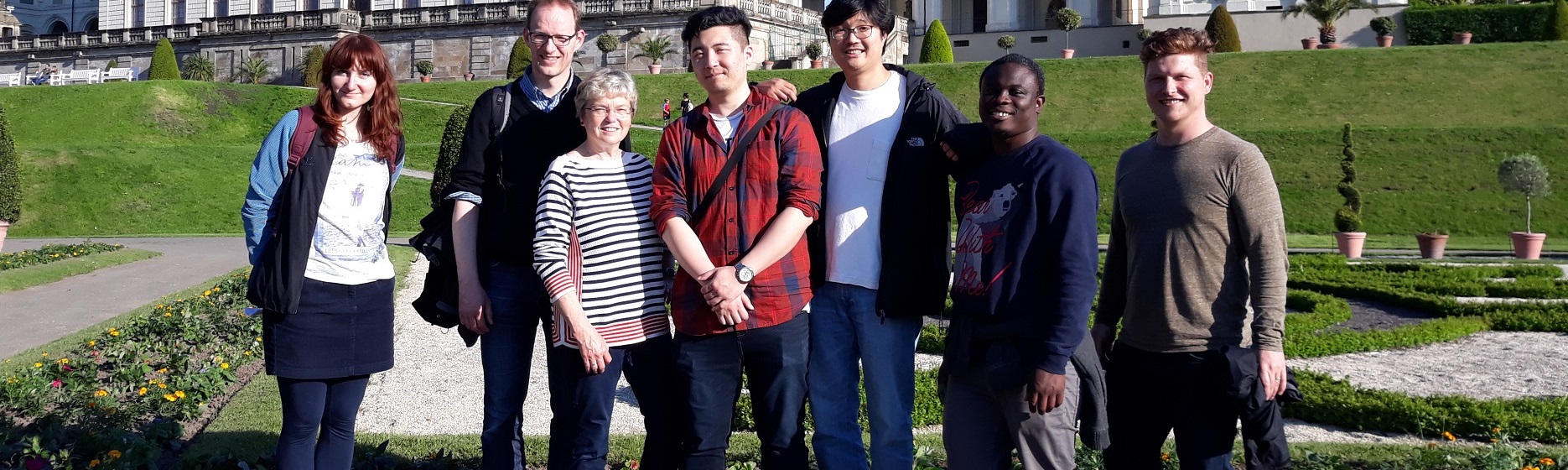 Internationale Studierende der THR und ihre Ansprechpartner*innen beim Ausflug